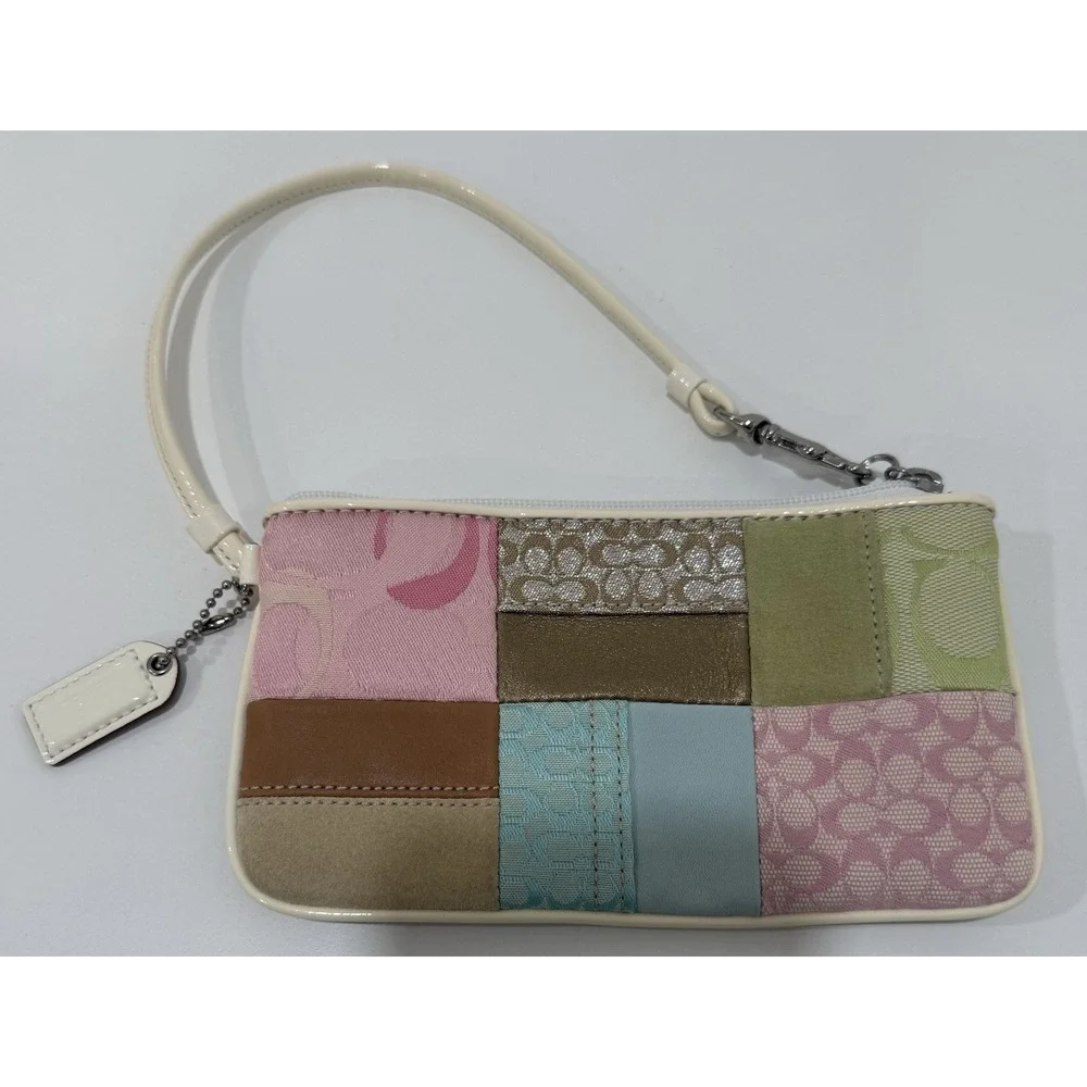 NWOT Coach Patchwork Pastel Y2K Wristlet
